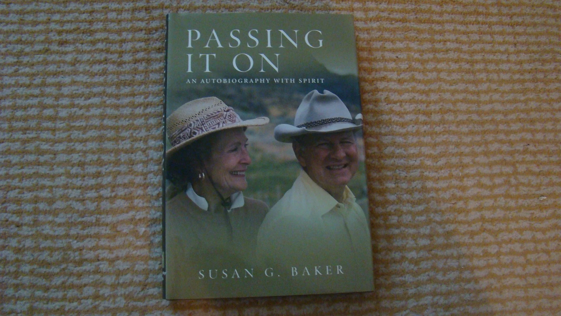Passing it On: An Autobiography with Spirit