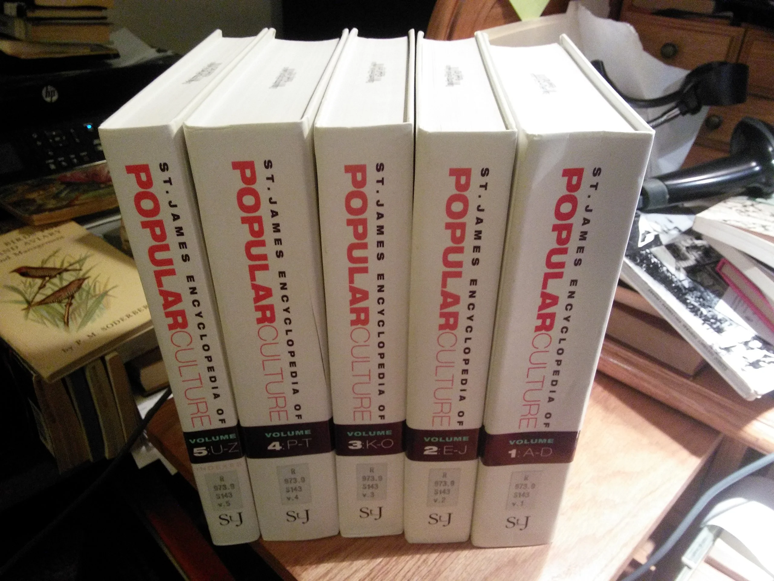 St. James Encyclopedia of Popular Culture 5 Volume set
