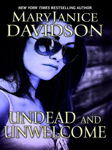 Undead and Unwelcome (Thorndike Press Large Print Core Series)